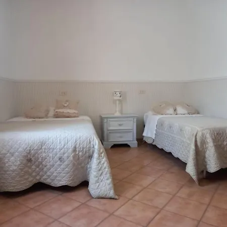 Antica Fonte Apartment *